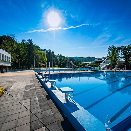 Apartament Na Urlop - Centrum - Przy Amfiteatrze - 500M Do Basenow Wisła Exteriör bild