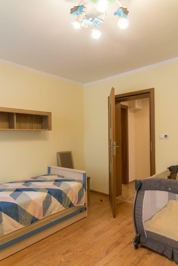 Apartament Na Urlop - Centrum - Przy Amfiteatrze - 500M Do Basenow Wisła Exteriör bild